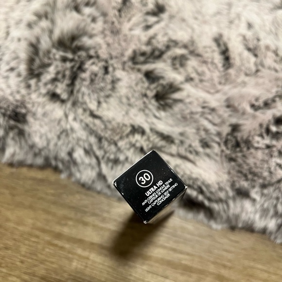 Make Up For Ever - HD skin concealer | New | Shade 30 - Picture 3 of 3